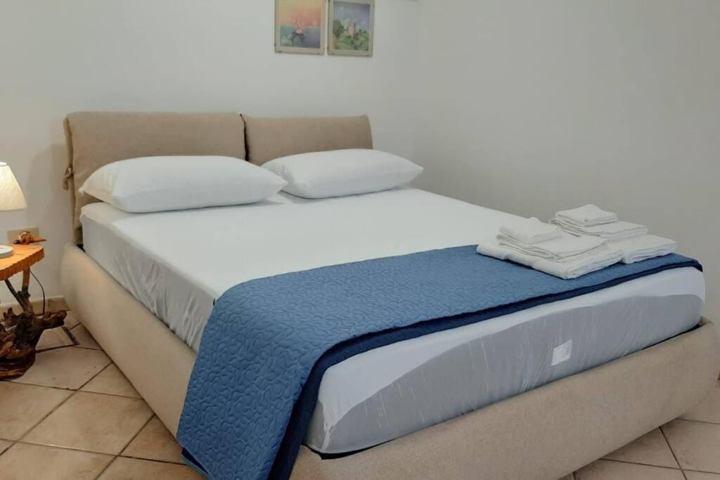 Casa Di Giade Apartment Ангуилара Сабация Екстериор снимка